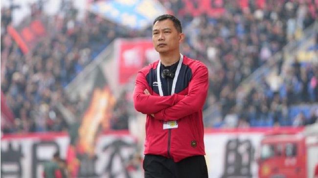 文中提到香港著名电影人、“七小福”之一元奎已经去世，令影迷十分震惊。