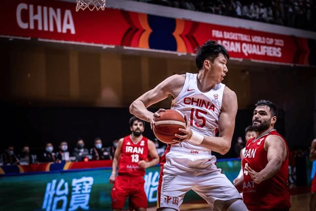 北京西城法院判决两家公司向吴京道歉并分别赔吴京51000元和20000余元。