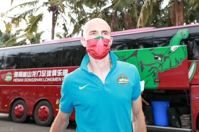 ” 在活动后的采访中，常常被称为“女神”的林志玲似乎对这个称呼不以为然，她说：“我不是什么神，我喜欢大家叫我志玲姐姐，因为非常亲切，而这个称呼也能随时提醒我自己，要做一个单纯的女孩子。