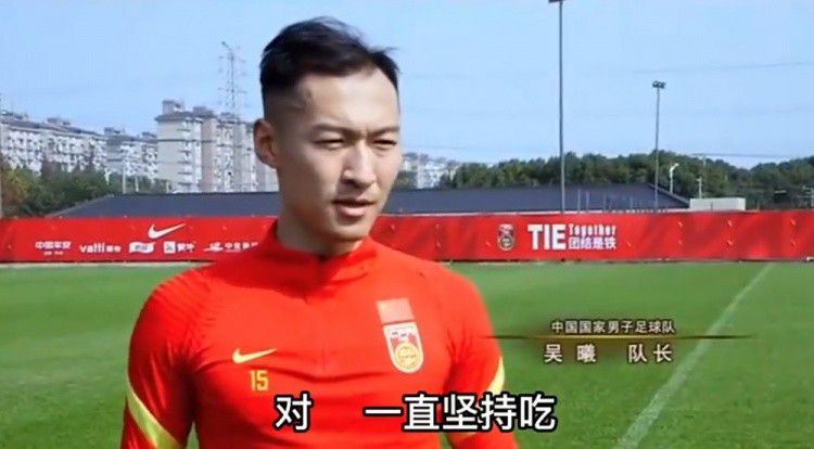 三大亮点：最强反派、最佳战斗、最真挚情感作为哆啦A梦的铁杆粉丝，董浩然在节目中分享了他的收藏：剧场版漫画、口袋书、场景模型，以及包含任意门、竹蜻蜓的哆啦A梦手办。
