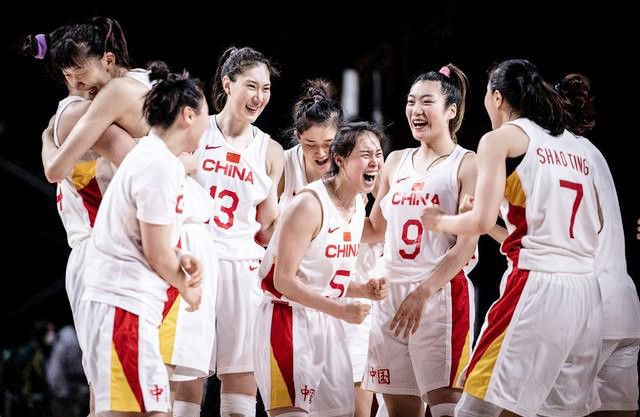 李安表示，金马奖50周年别具意义，能够获邀担任评审团主席是一种荣耀 上一页12345...99下一页 | | | | | | 电影频道节目中心官方网站